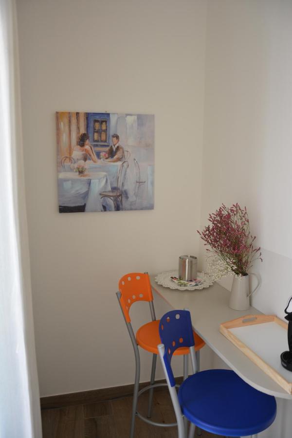 Appio Claudio Tre Bed & Breakfast อิทริ ภายนอก รูปภาพ